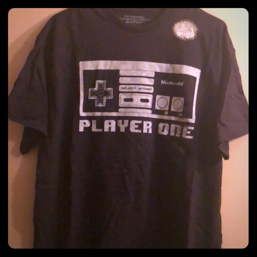 Men’s Nintendo T-shirt (Large)